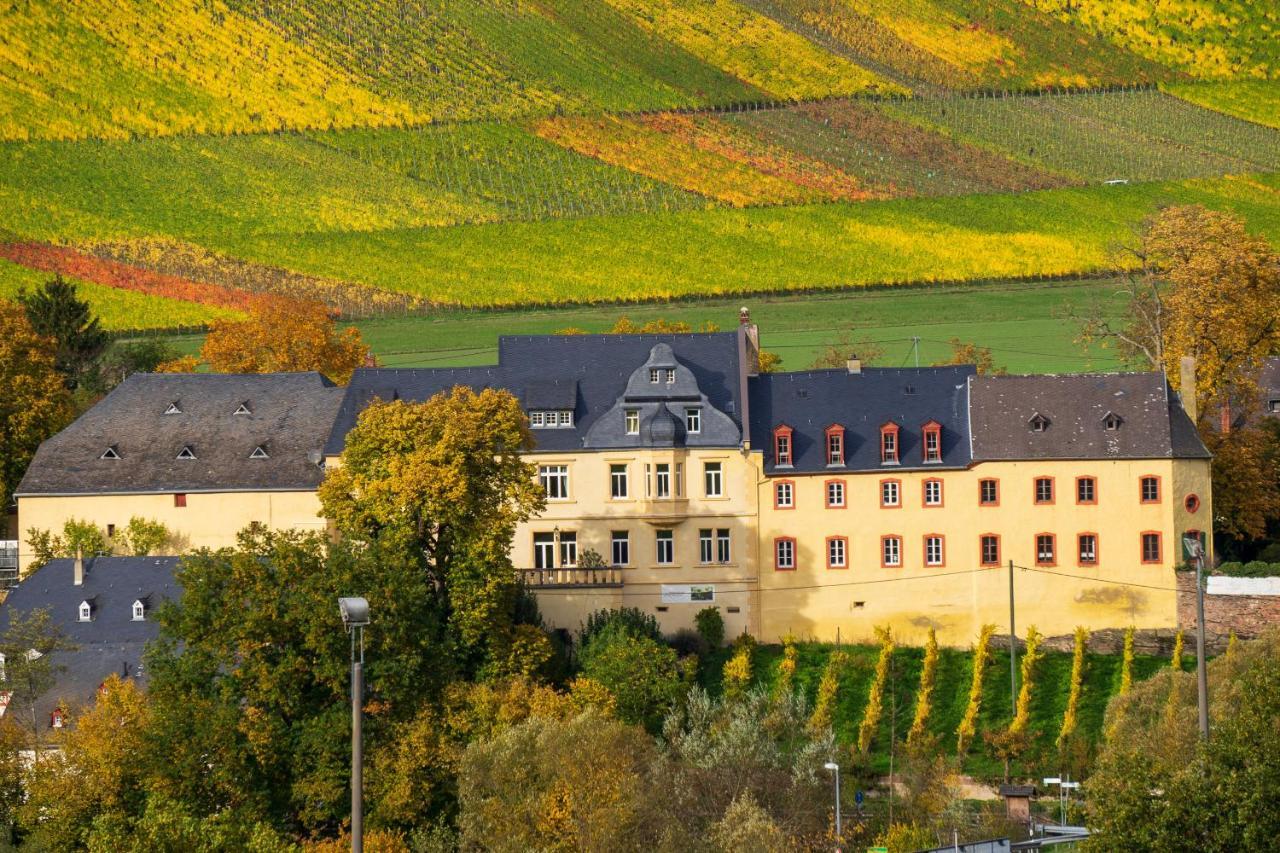 Kapelle - Urlaub Auf Dem Weingut Apartment Maring-Noviand ภายนอก รูปภาพ