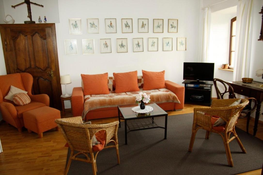 Kapelle - Urlaub Auf Dem Weingut Apartment Maring-Noviand ภายนอก รูปภาพ
