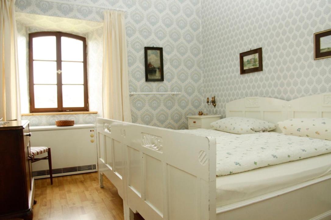 Kapelle - Urlaub Auf Dem Weingut Apartment Maring-Noviand ภายนอก รูปภาพ