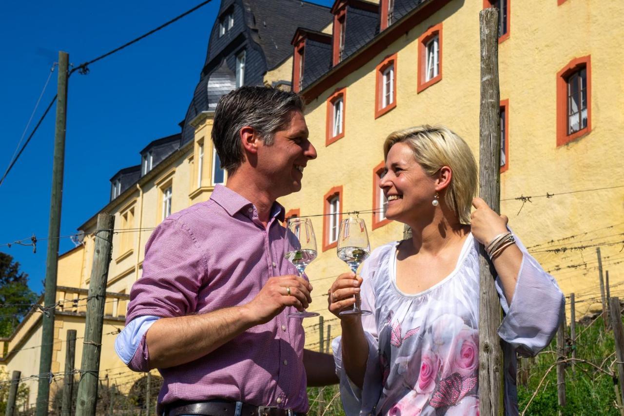Kapelle - Urlaub Auf Dem Weingut Apartment Maring-Noviand ภายนอก รูปภาพ