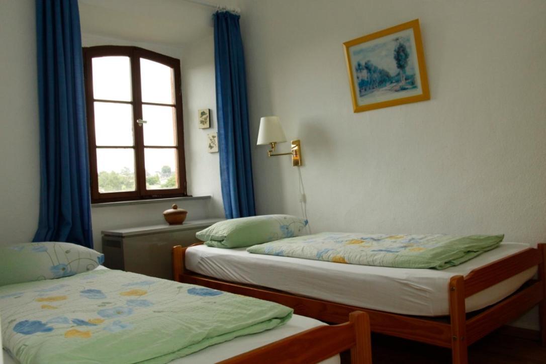 Kapelle - Urlaub Auf Dem Weingut Apartment Maring-Noviand ภายนอก รูปภาพ